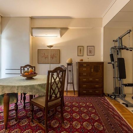 Art Deco Spacious Appartment Close To Centre Атина Екстериор снимка