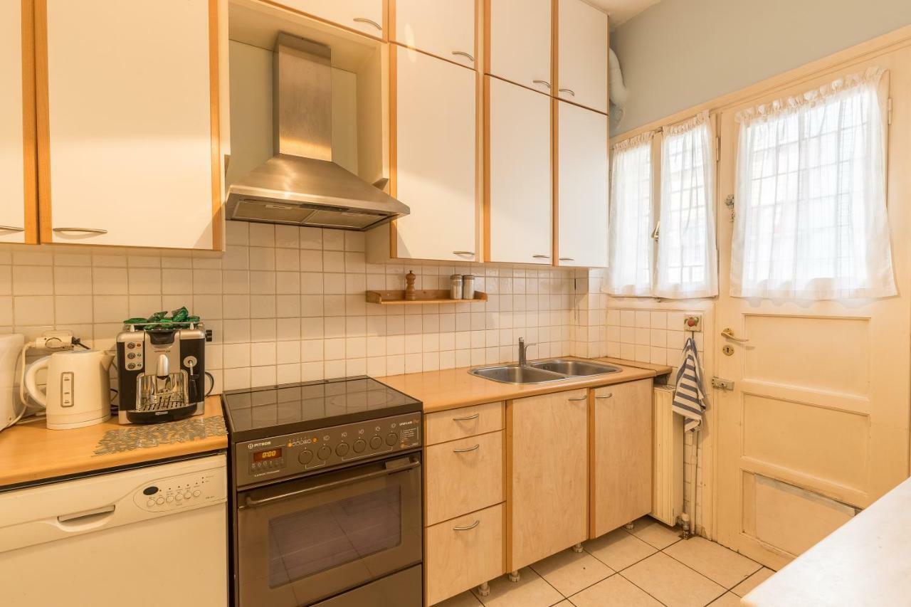 Art Deco Spacious Appartment Close To Centre Атина Екстериор снимка