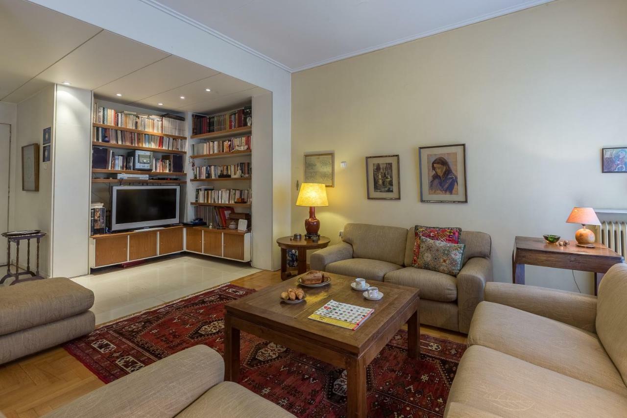 Art Deco Spacious Appartment Close To Centre Атина Екстериор снимка