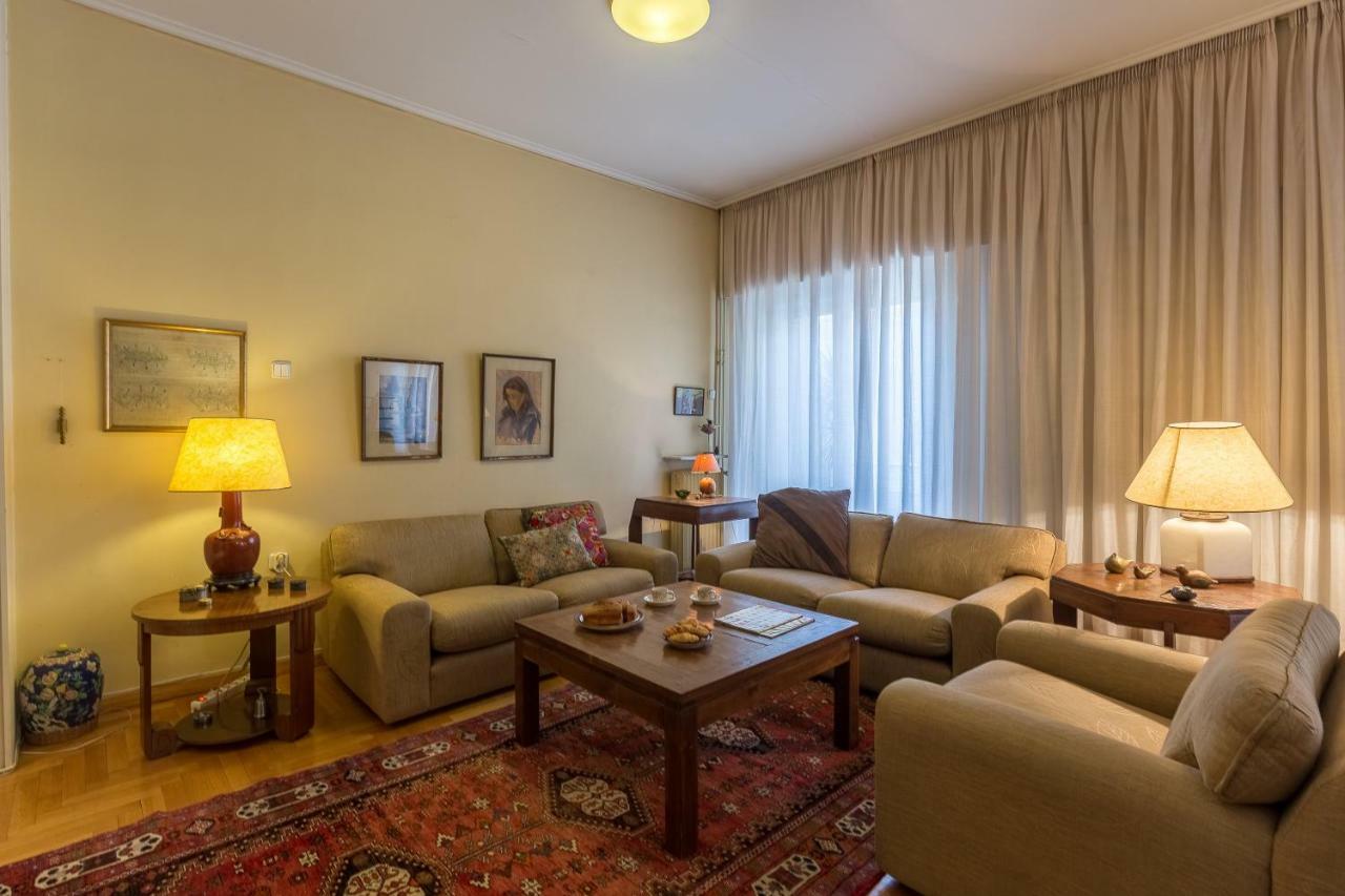 Art Deco Spacious Appartment Close To Centre Атина Екстериор снимка