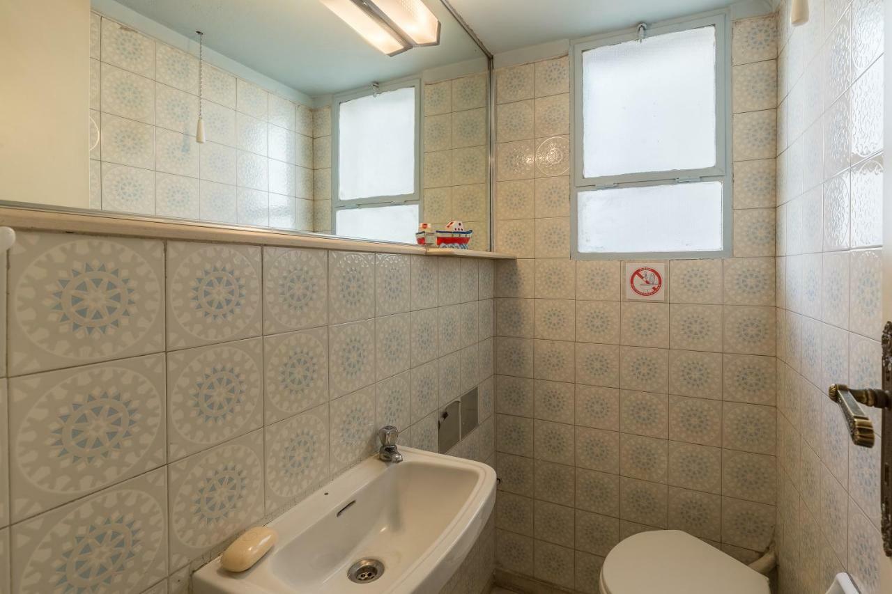 Art Deco Spacious Appartment Close To Centre Атина Екстериор снимка