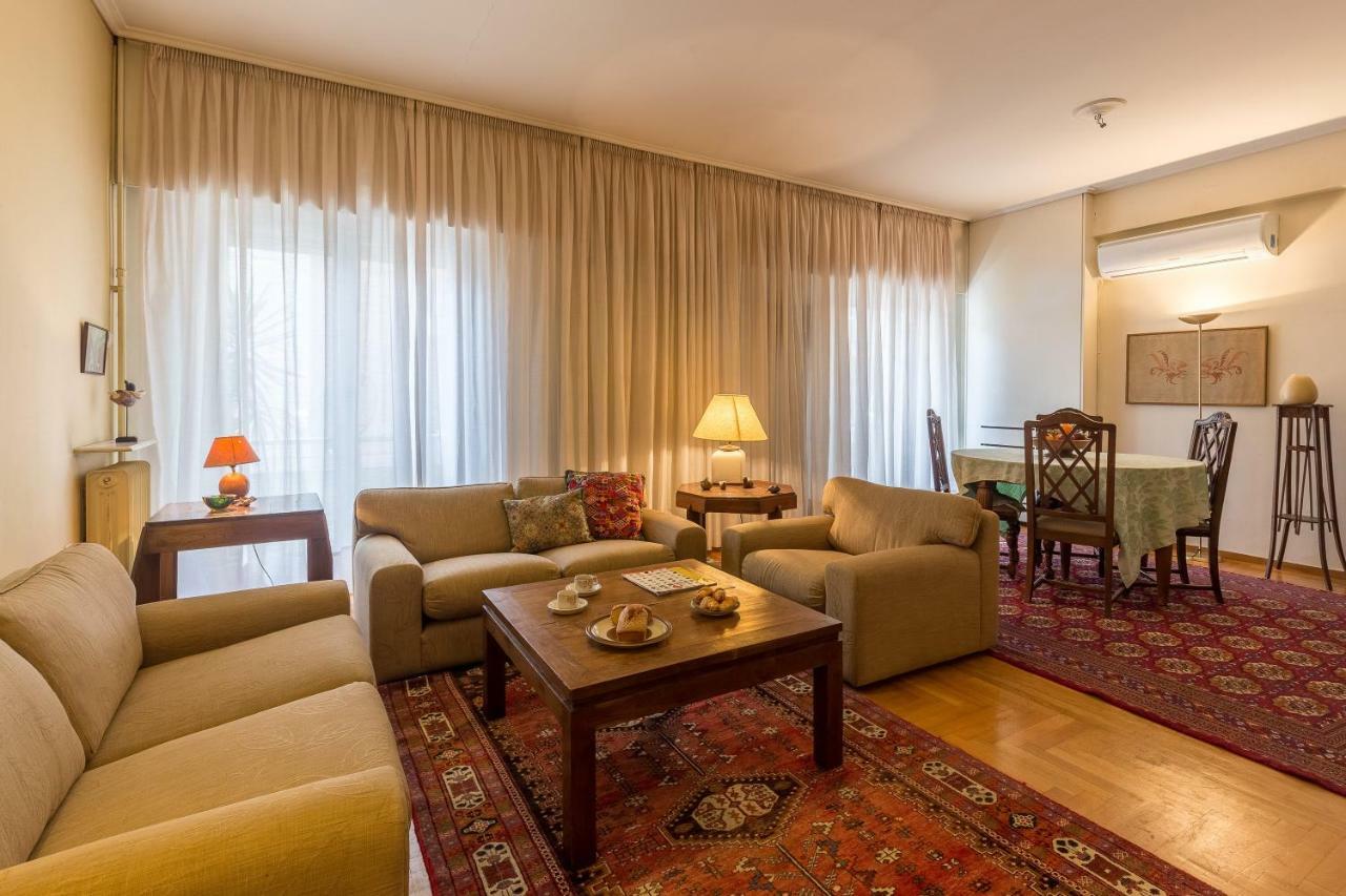Art Deco Spacious Appartment Close To Centre Атина Екстериор снимка